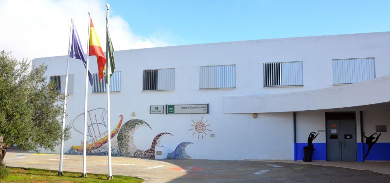 Bilde av vår samarbeidsskole i Sevilla, Spania. Den heter IES Ítaca